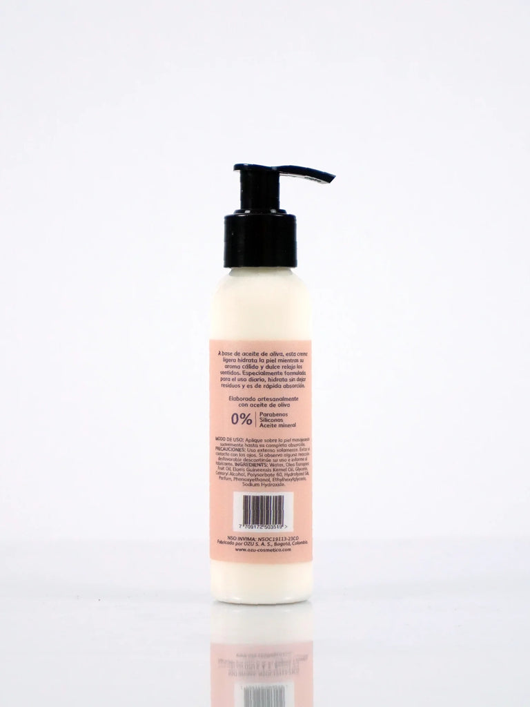 Crema hidratante de Almendras Avena & Miel - ÖZÜ Cosmética