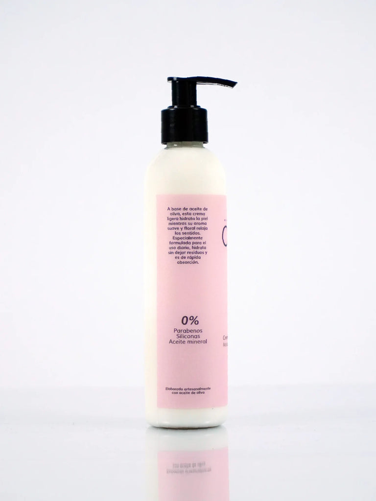 Crema hidratante de Rosas - ÖZÜ Cosmética