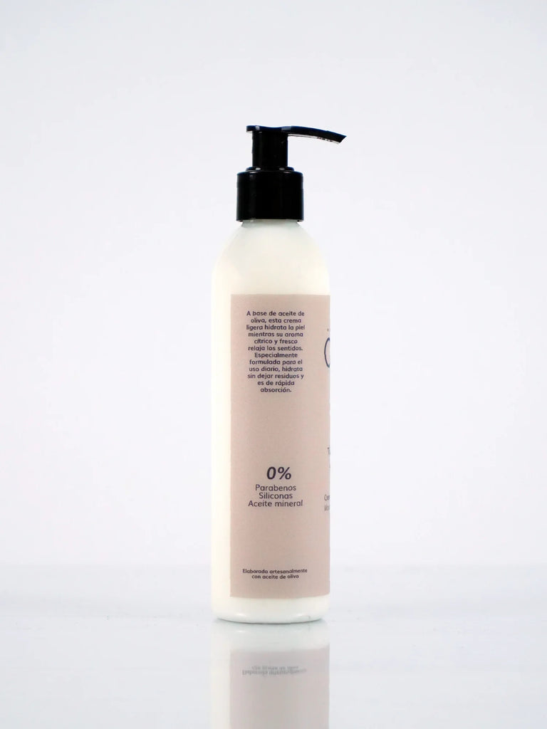 Crema hidratante Té verde & Jengibre - ÖZÜ Cosmética